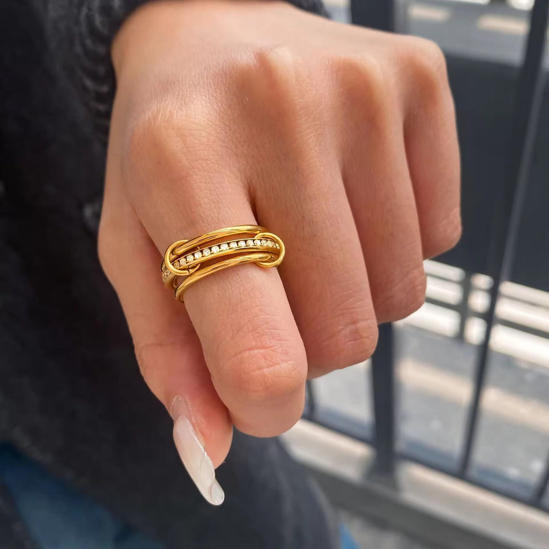 Tri Link Ring