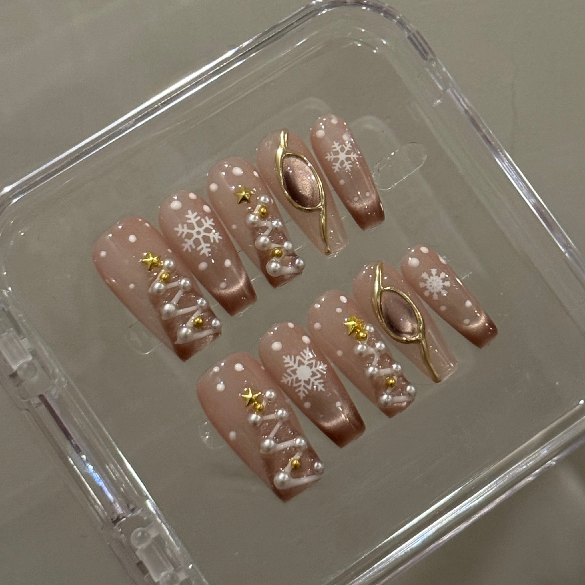 N22 Winters Tree Nails Set