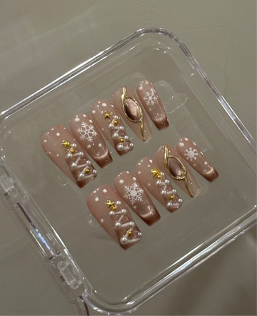 N22 Winters Tree Nails Set