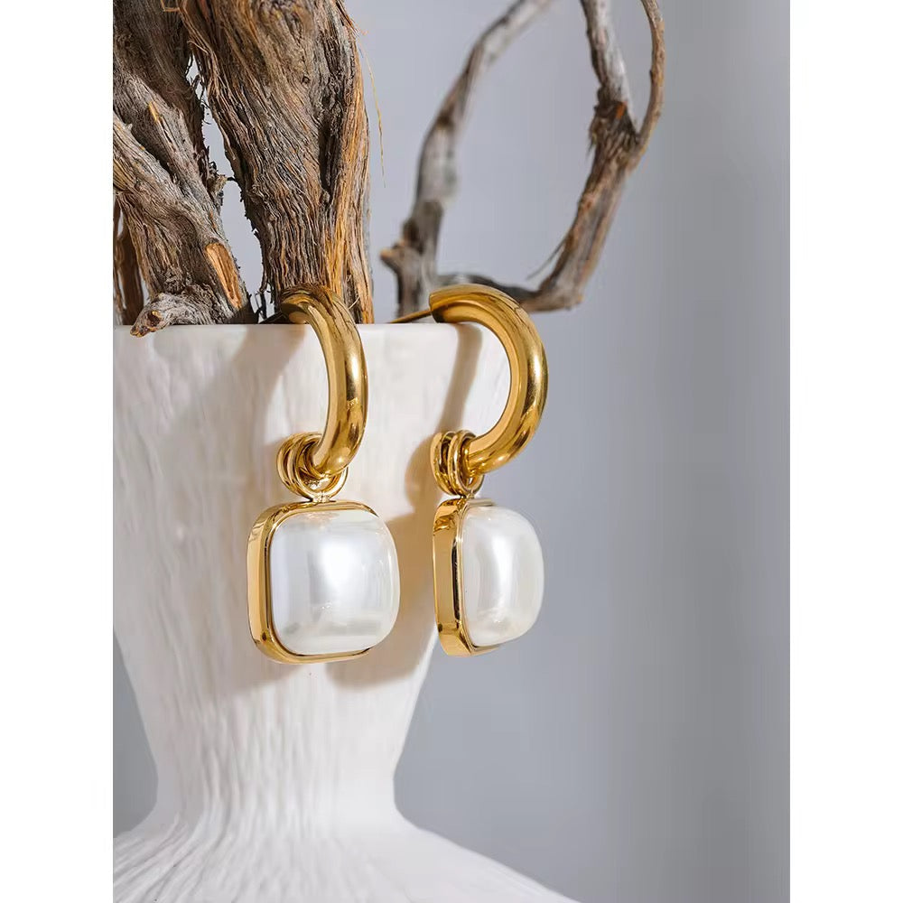 Pearlare Hoops