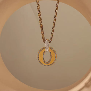 Umel Necklace