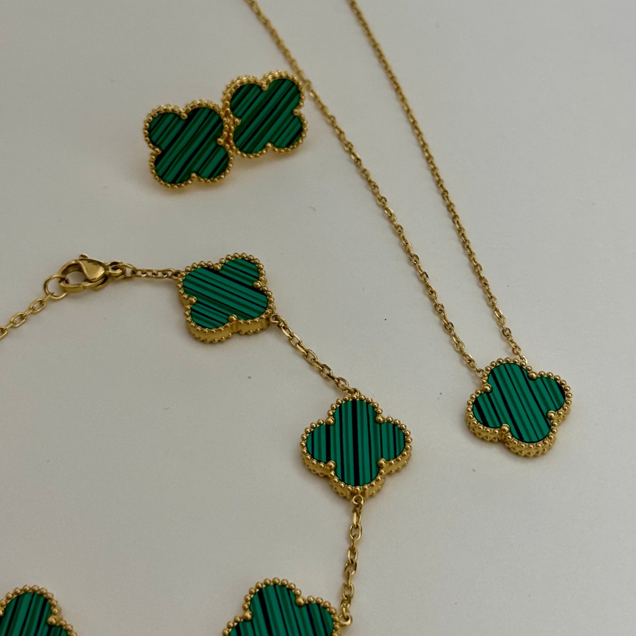 Green Clover Complete Set