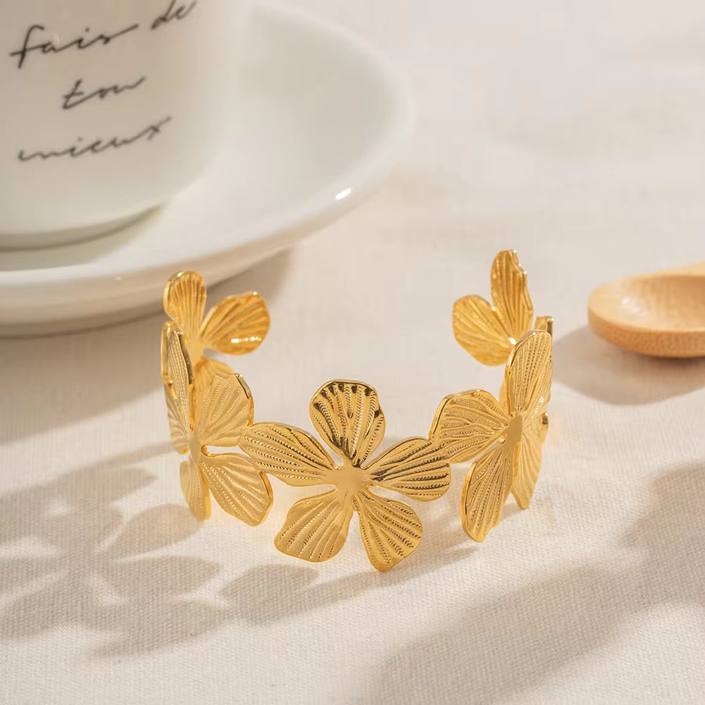 Flowery Bangle