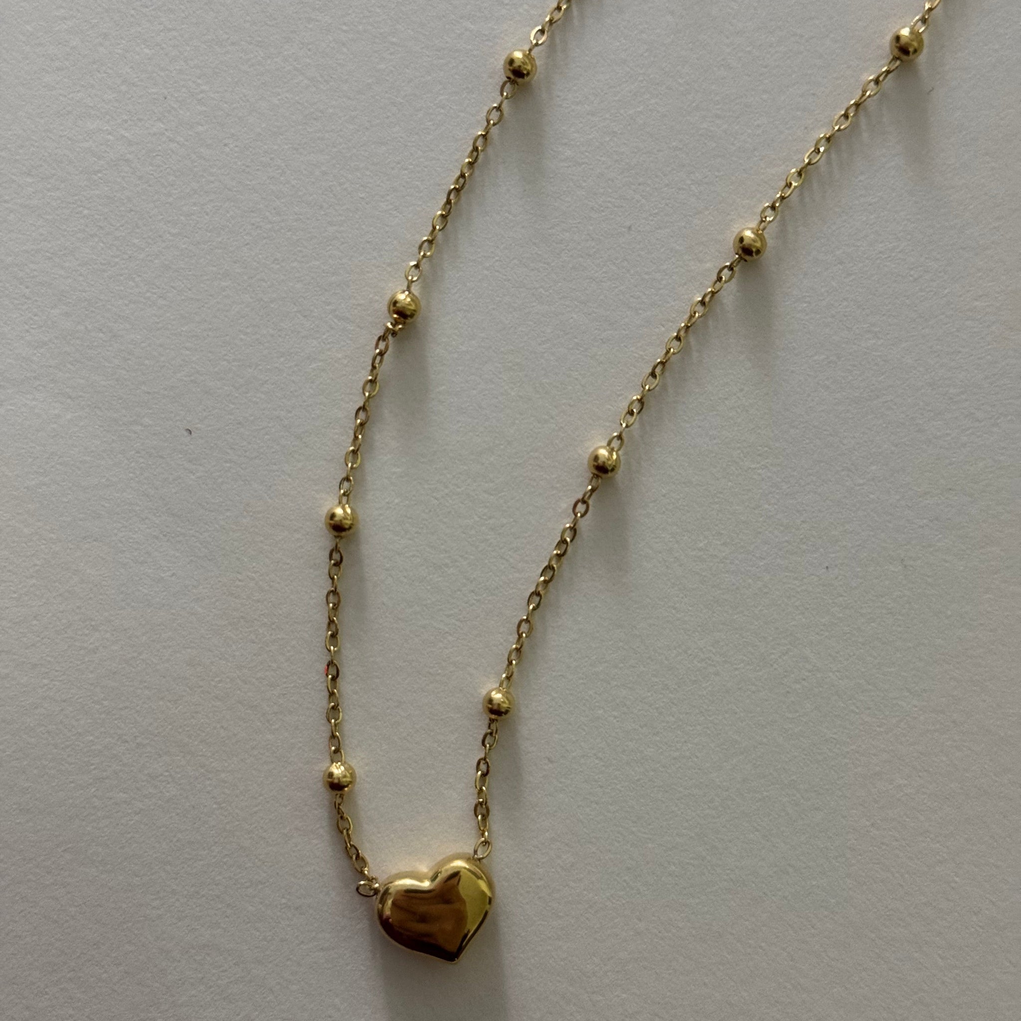New Heart Dotted Necklace
