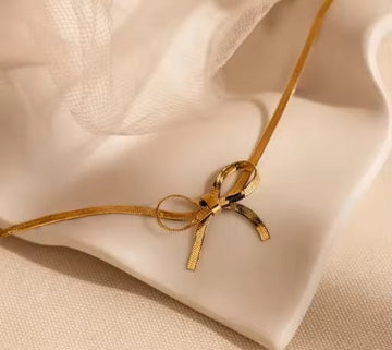 Gold Bow Necklace