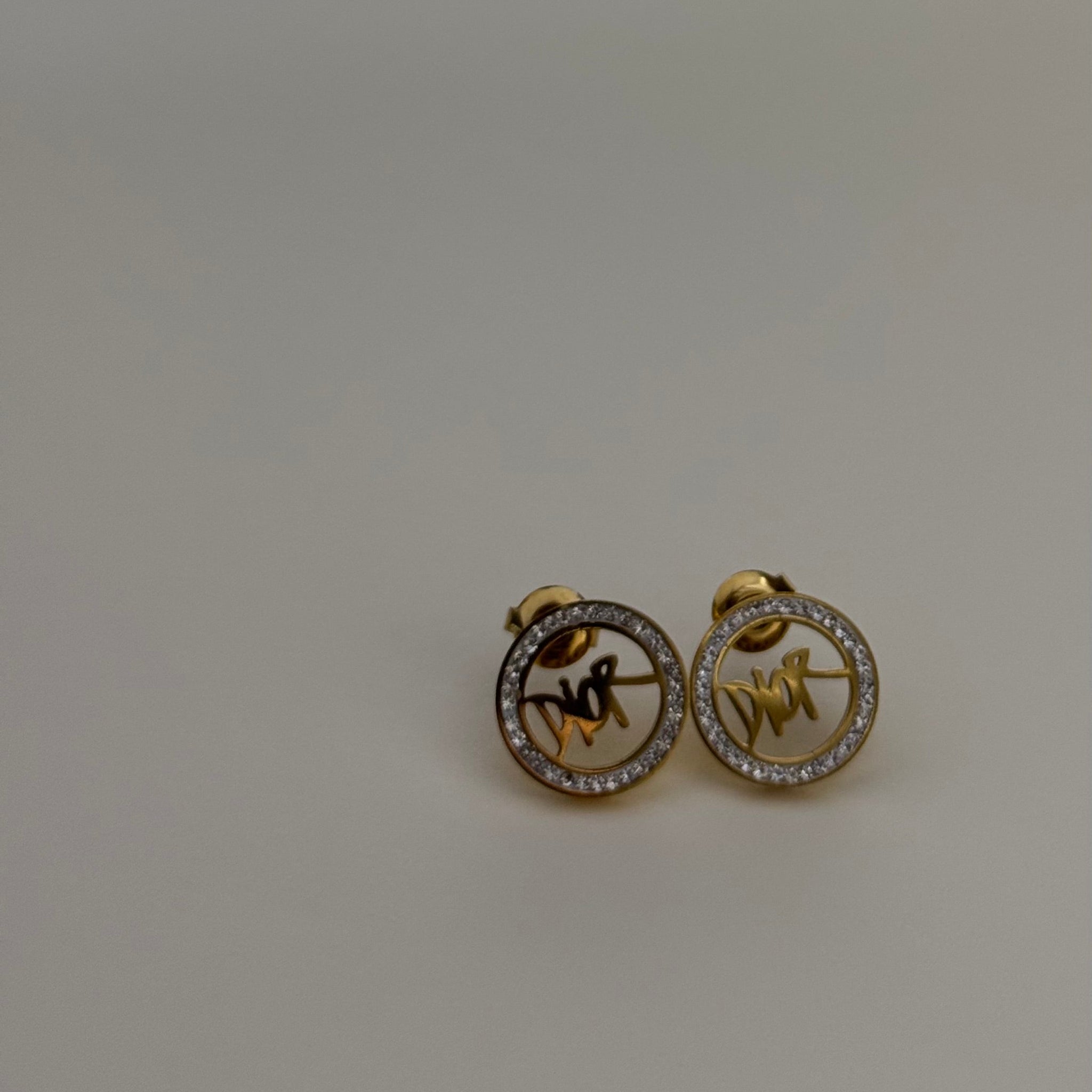 Dior’ Circle Studs