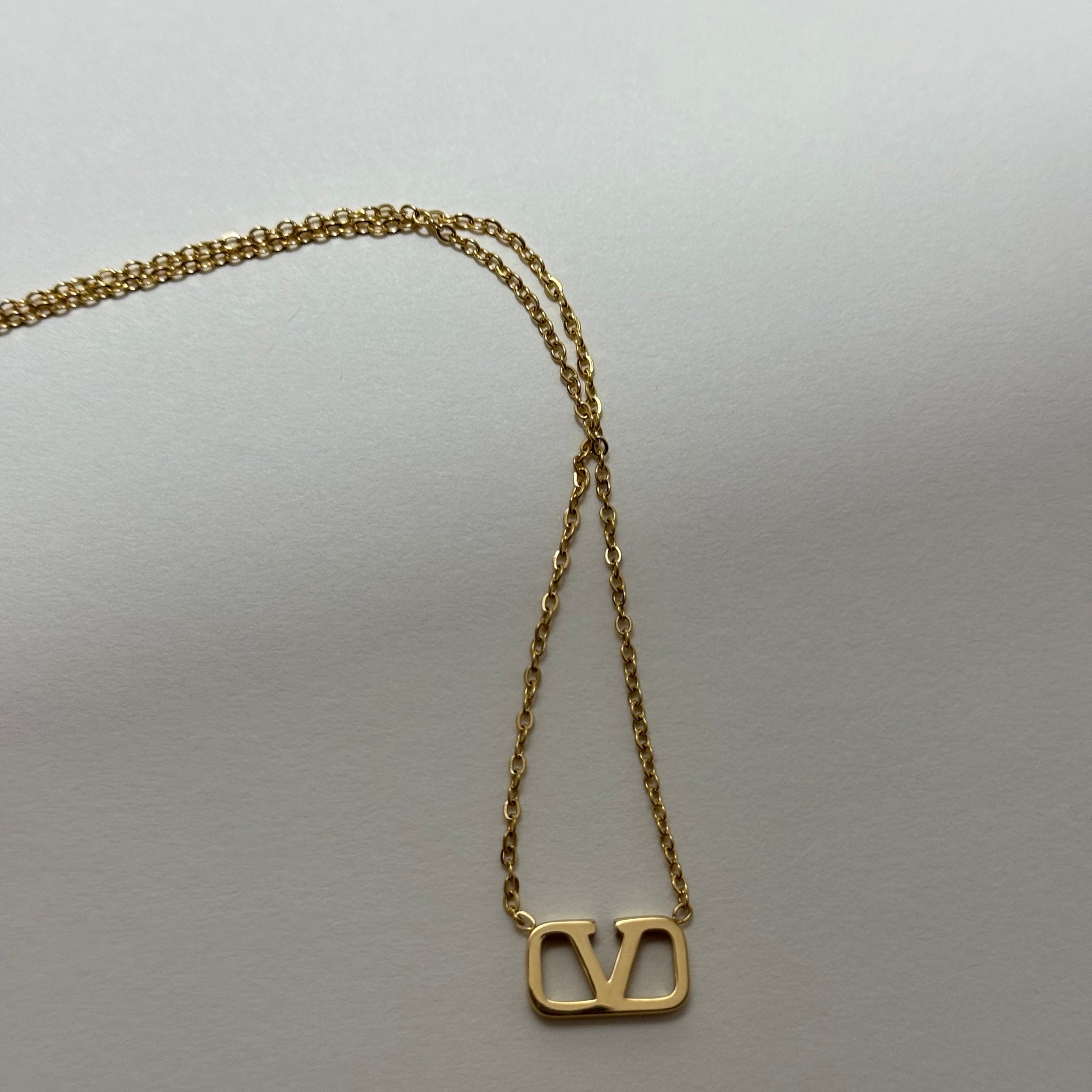 Valenti’no Solid Necklace