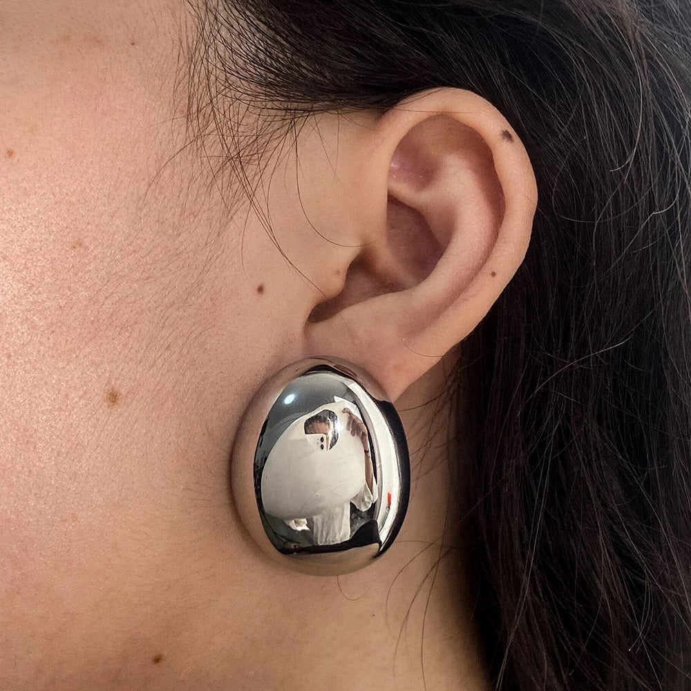 Large Smooth Oval Studs