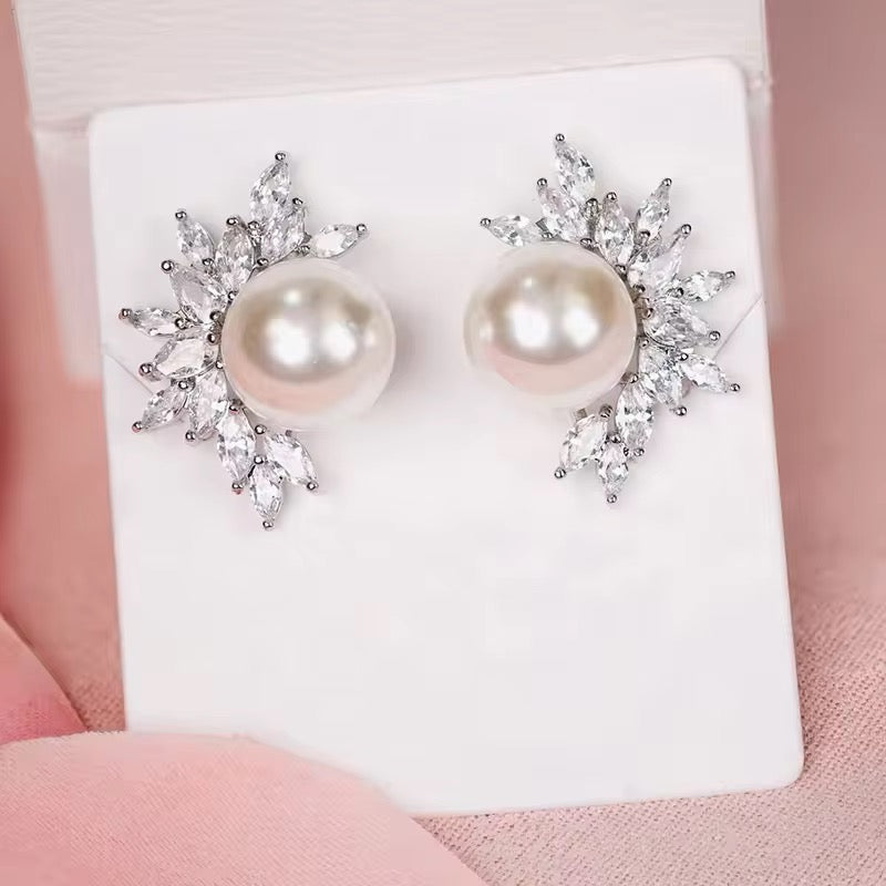 Half Zirconia Pearl Studs