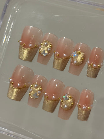 N19 Gold Sands Nails Set