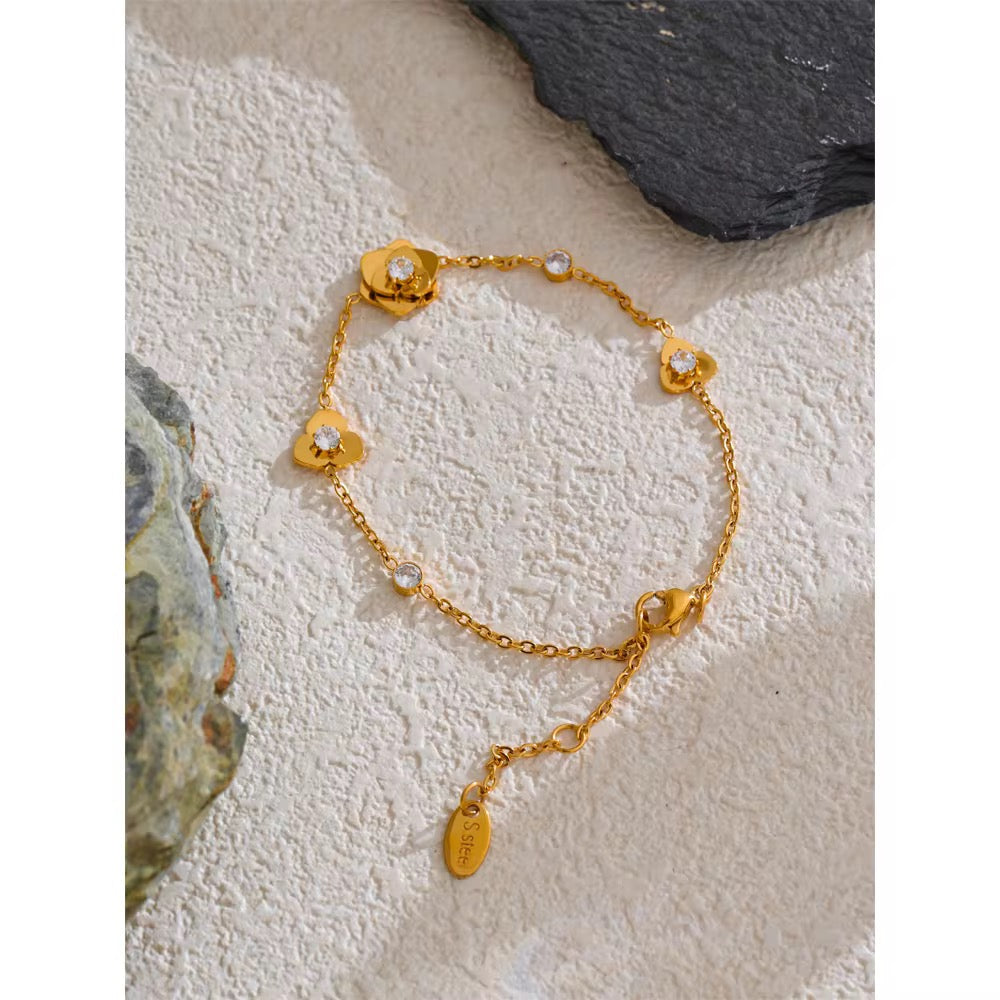 Rosette Zircon Bracelet